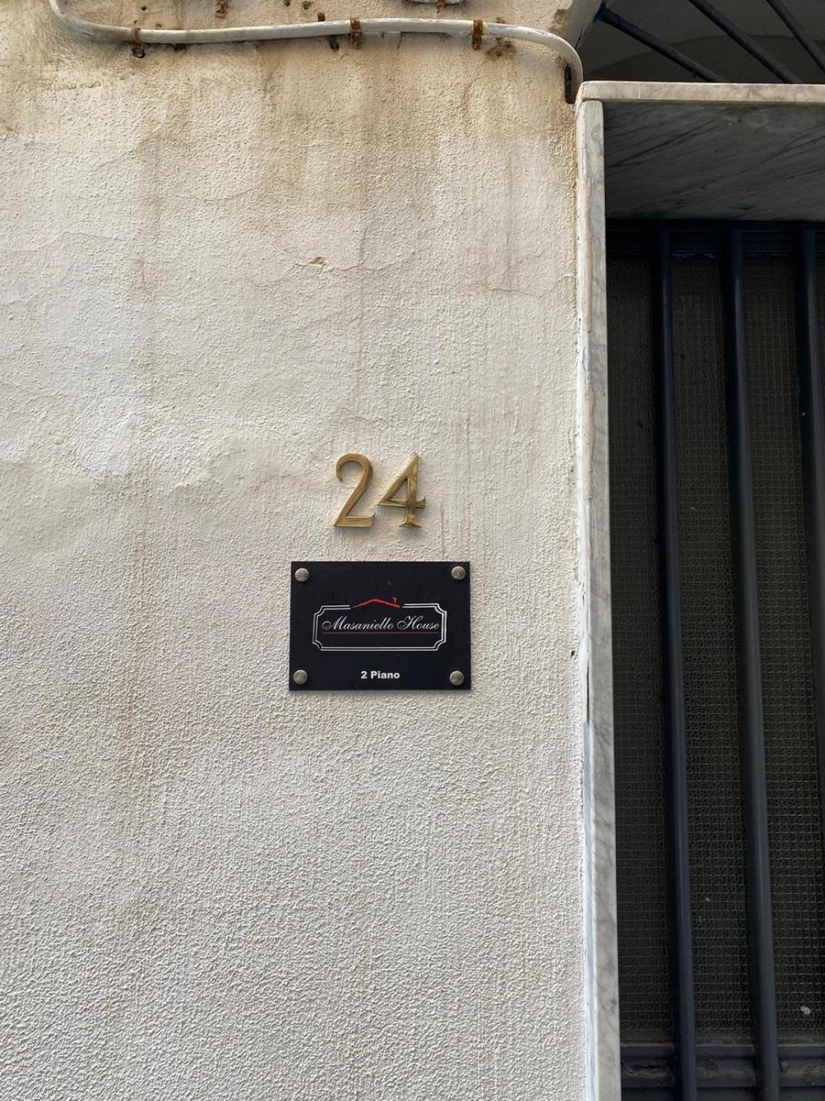 הוילה נאפולי Masaniellohouse מראה חיצוני תמונה